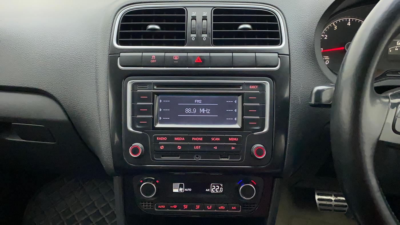 2014 Volkswagen Polo GT TSI AT, Petrol, Automatic, 66,957 km, Air Conditioner