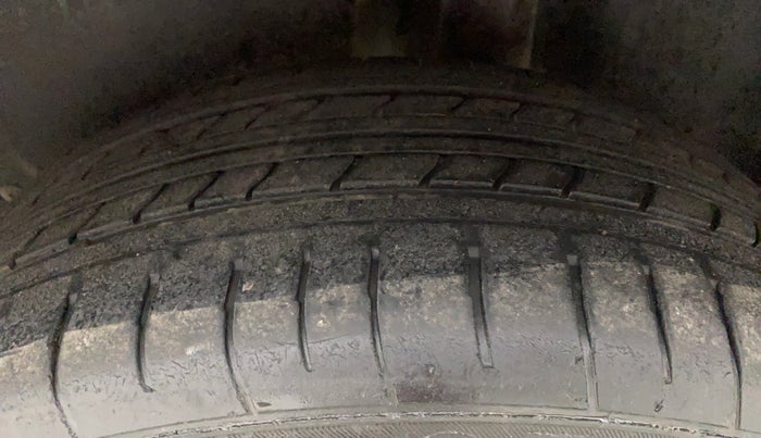 2014 Volkswagen Polo GT TSI AT, Petrol, Automatic, 66,957 km, Left Rear Tyre Tread