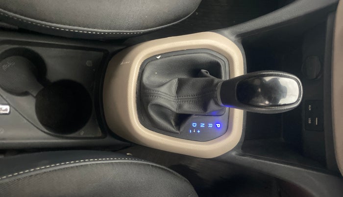 2016 Hyundai Grand i10 ASTA (O) AT 1.2 KAPPA VTVT, Petrol, Automatic, 90,912 km, Gear Lever