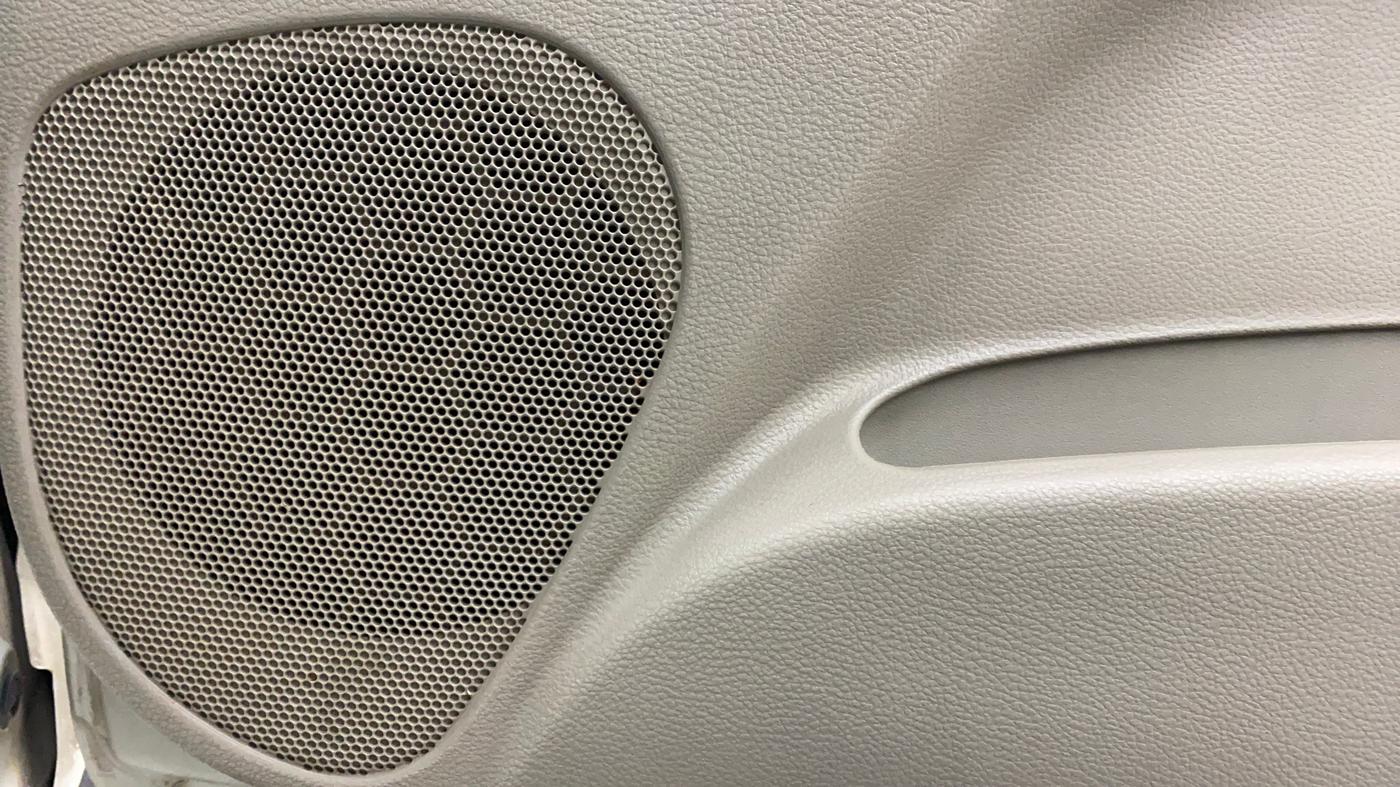 2015 Maruti Celerio VXI AMT, Petrol, Automatic, 72,402 km, Speaker