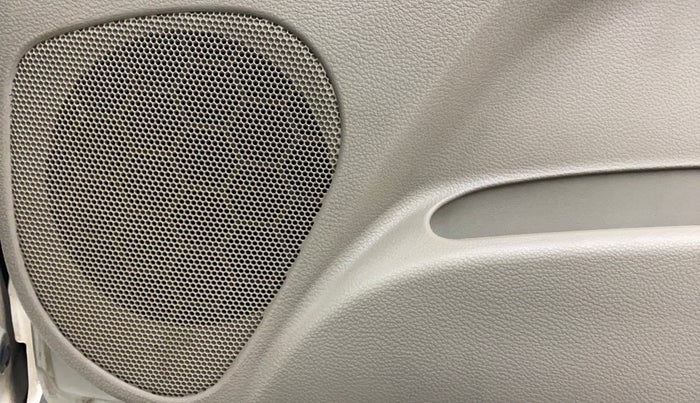 2015 Maruti Celerio VXI AMT, Petrol, Automatic, 72,402 km, Speaker