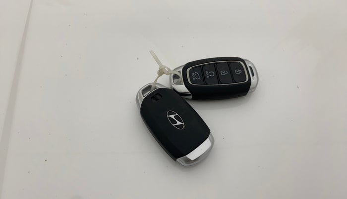 2024 Hyundai NEW I20 N LINE N8 1.0 TURBO DCT, Petrol, Automatic, 11,258 km, Key Close Up