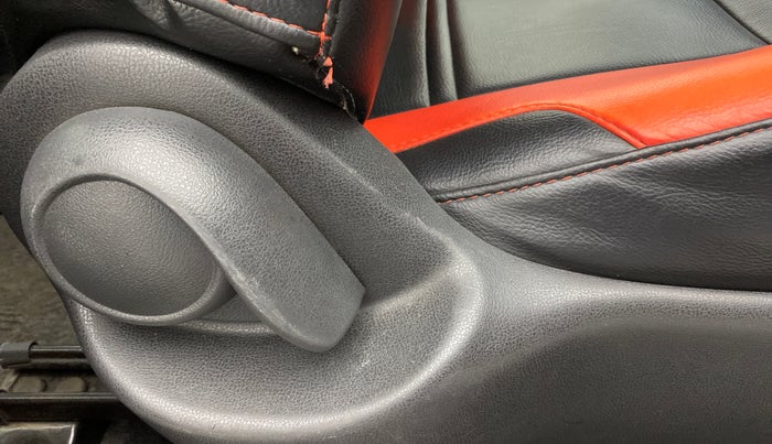 2016 Nissan Micra Active XV, Petrol, Manual, 47,498 km, Driver Side Adjustment Panel