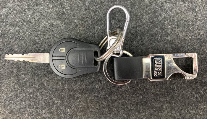2016 Nissan Micra Active XV, Petrol, Manual, 47,498 km, Key Close Up