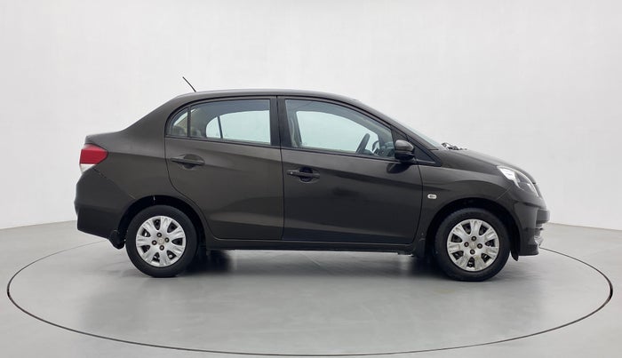 2016 Honda Amaze 1.2L I-VTEC S, Petrol, Manual, 1,04,681 km, Right Side View