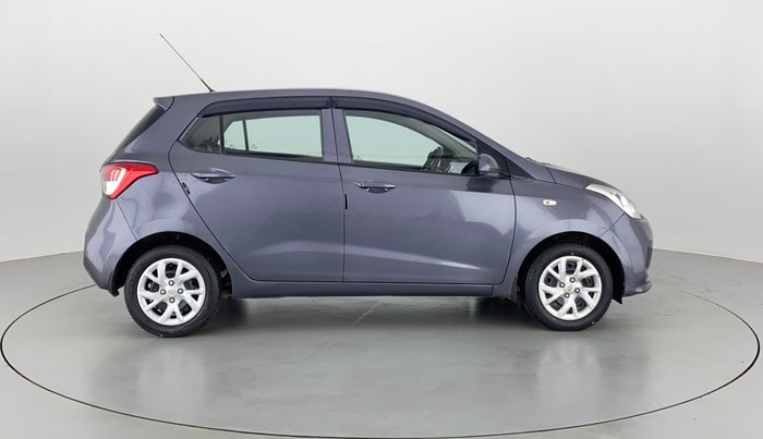 2017 Hyundai Grand i10 SPORTZ 1.2 KAPPA VTVT, Petrol, Manual, 79,770 km, Right Side View