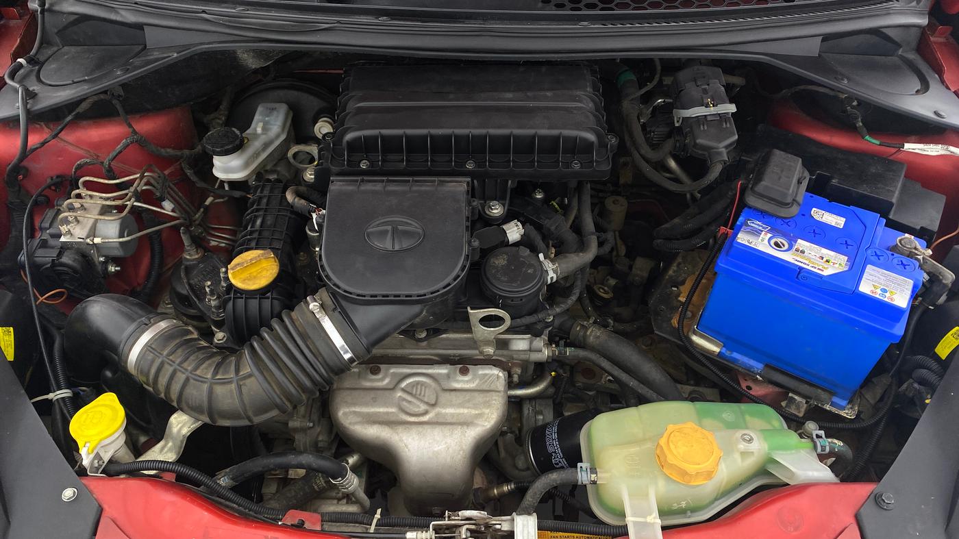 2019 Tata Tiago XT 1.2 REVOTRON, Petrol, Manual, 34,873 km, Open Bonet