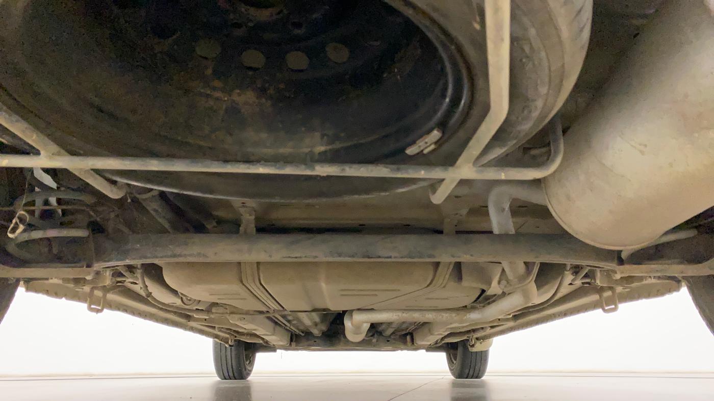2016 Maruti Ertiga VXI AT, Petrol, Automatic, 65,408 km, Rear Underbody