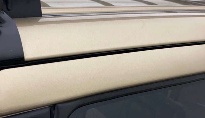 2016 Maruti Ertiga VXI AT, Petrol, Automatic, 65,408 km, Left B pillar - Slight discoloration