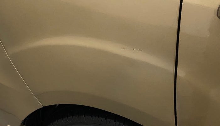 2016 Maruti Ertiga VXI AT, Petrol, Automatic, 65,408 km, Right quarter panel - Minor scratches