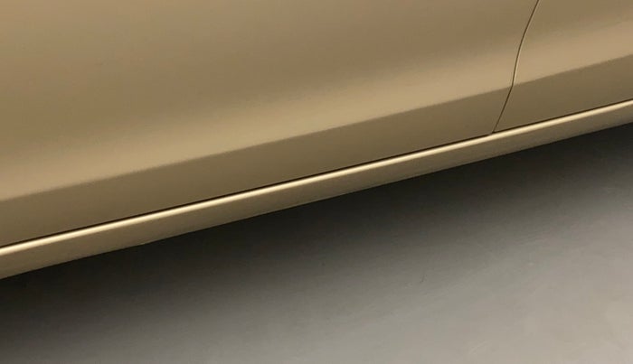 2016 Maruti Ertiga VXI AT, Petrol, Automatic, 65,408 km, Left running board - Minor scratches