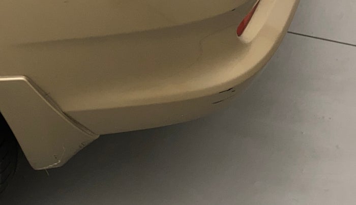 2016 Maruti Ertiga VXI AT, Petrol, Automatic, 65,408 km, Rear bumper - Minor scratches