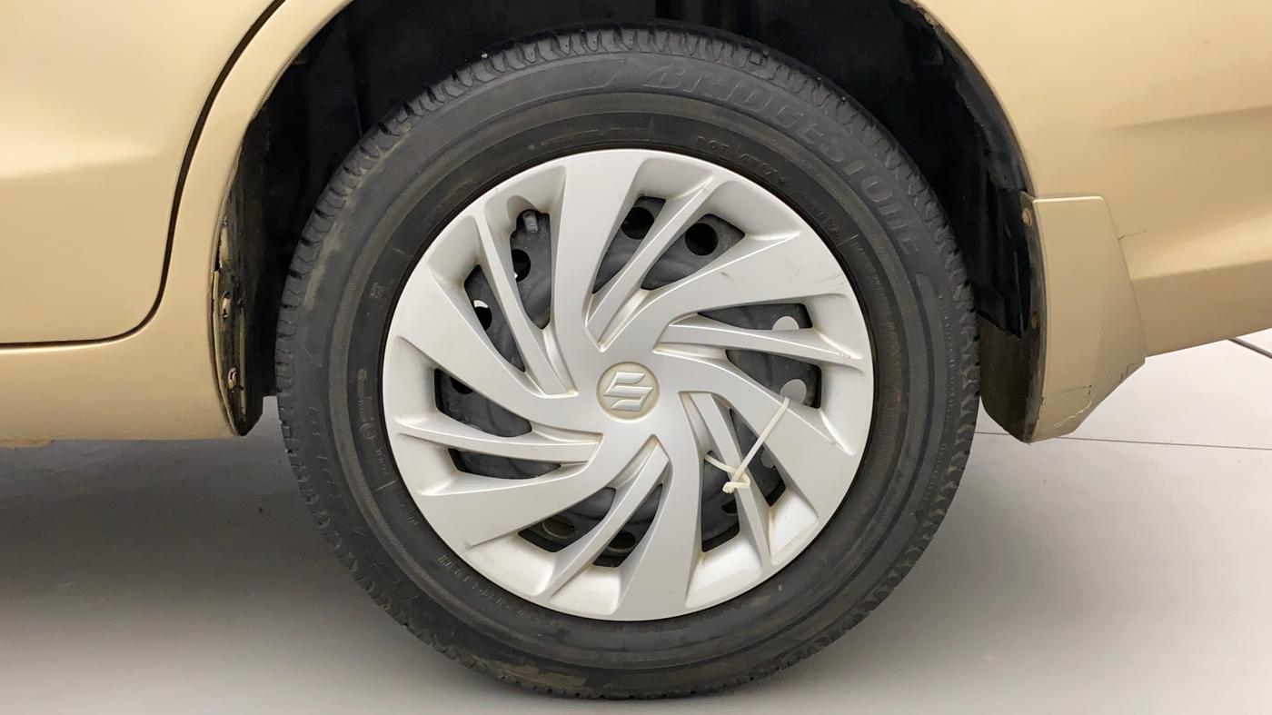 2016 Maruti Ertiga VXI AT, Petrol, Automatic, 65,408 km, Left Rear Wheel