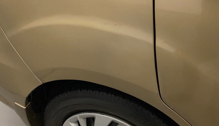 2016 Maruti Ertiga VXI AT, Petrol, Automatic, 65,408 km, Right quarter panel - Slightly dented