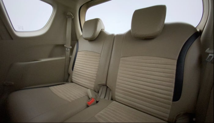 2016 Maruti Ertiga VXI AT, Petrol, Automatic, 65,408 km, Third Seat Row ( optional )