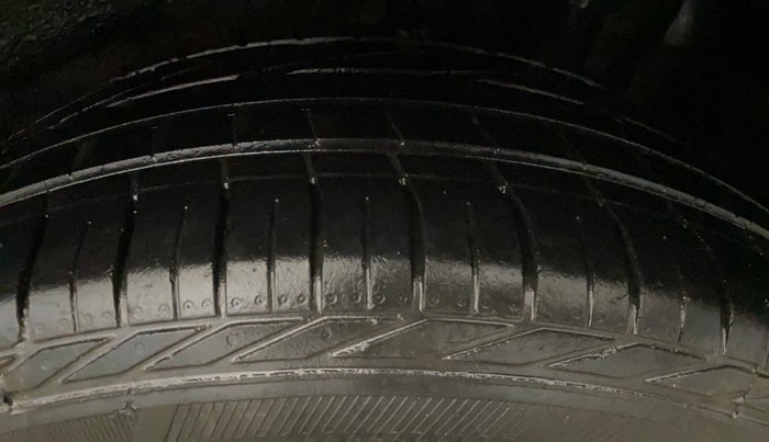 2019 Tata NEXON XZ PLUS PETROL, Petrol, Manual, 64,049 km, Left Rear Tyre Tread