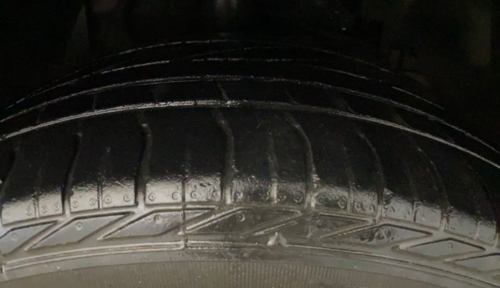 2019 Tata NEXON XZ PLUS PETROL, Petrol, Manual, 64,049 km, Right Front Tyre Tread