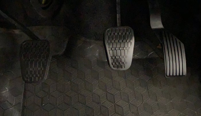 2019 Tata NEXON XZ PLUS PETROL, Petrol, Manual, 64,049 km, Pedals