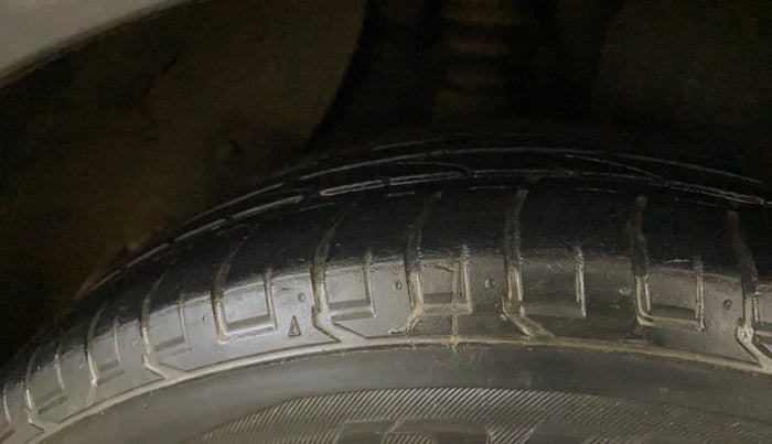 2019 Hyundai Creta SX AT 1.6 PETROL, Petrol, Automatic, 49,264 km, Right Rear Tyre Tread