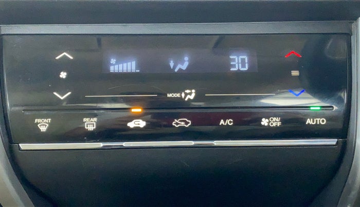 2017 Honda City V MT PETROL, Petrol, Manual, 26,466 km, Automatic Climate Control