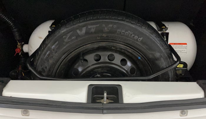 2024 Maruti New Wagon-R VXI CNG 1.0, CNG, Manual, 19,545 km, Spare Tyre