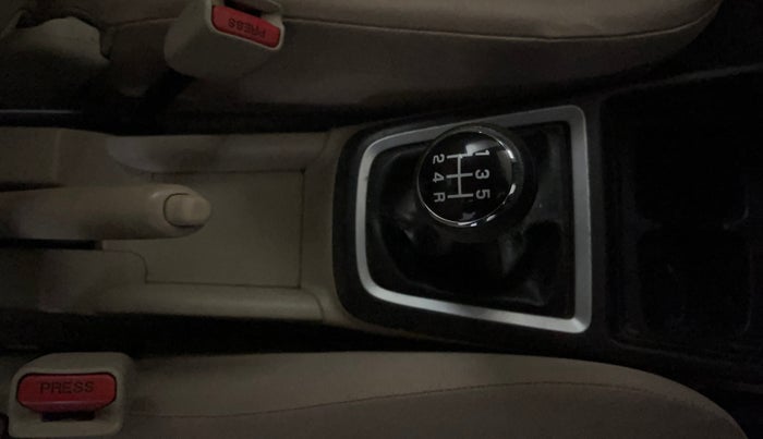 2018 Maruti Dzire LXI, Petrol, Manual, 87,050 km, Gear Lever