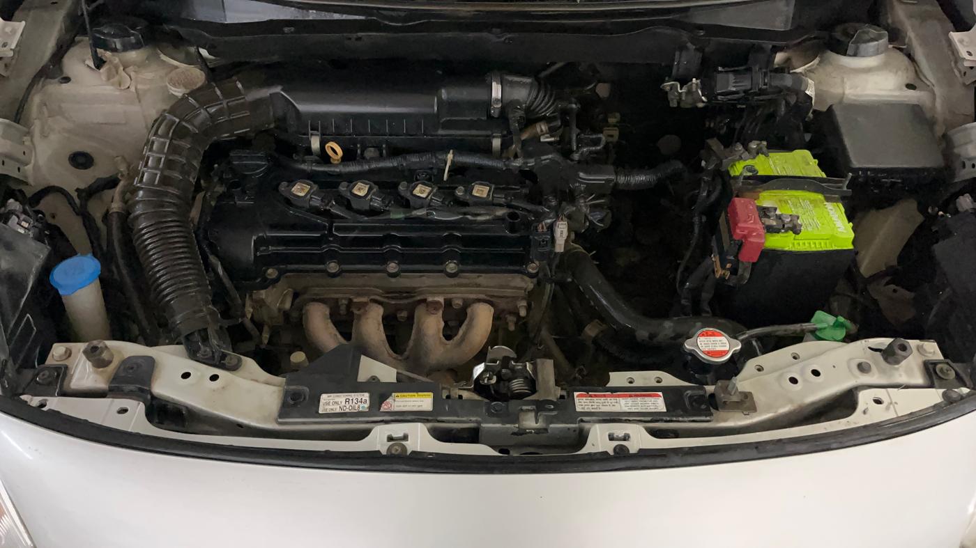2018 Maruti Dzire LXI, Petrol, Manual, 86,697 km, Engine View