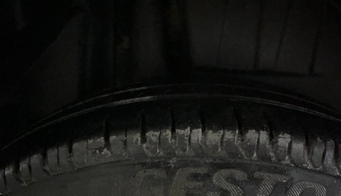 2018 Maruti Dzire LXI, Petrol, Manual, 87,050 km, Right Rear Tyre Tread