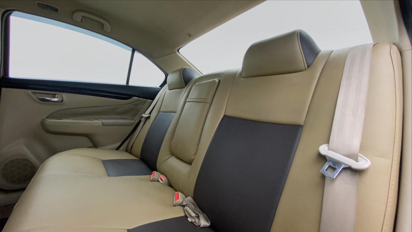 2015 Maruti Ciaz ZXI AT, Petrol, Automatic, 75,642 km, Right Side Rear Door Cabin