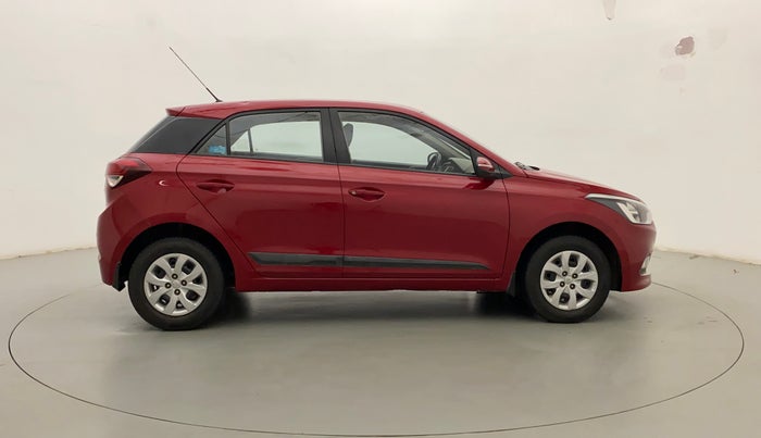 2015 Hyundai Elite i20 SPORTZ 1.2, Petrol, Manual, 38,731 km, Right Side