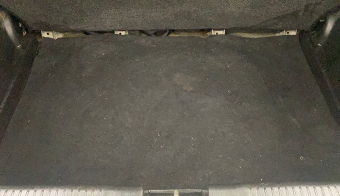 2021 Maruti Swift VXI, Petrol, Manual, 53,471 km, Boot Inside