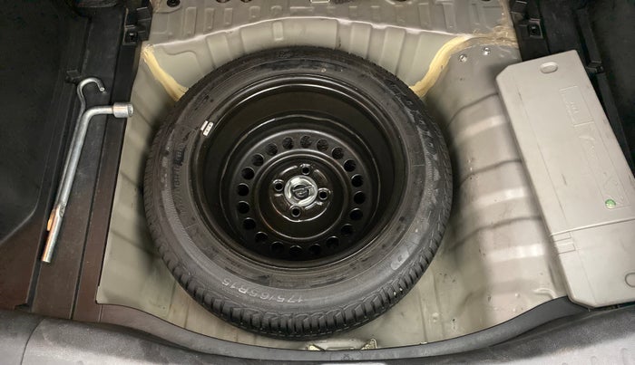 2012 Honda Jazz 1.2 SELECT I VTEC, Petrol, Manual, 69,125 km, Spare Tyre