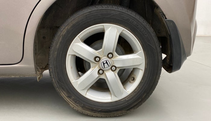 2012 Honda Jazz 1.2 SELECT I VTEC, Petrol, Manual, 69,125 km, Left Rear Wheel