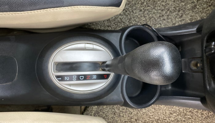 2015 Honda Brio VX AT, Petrol, Automatic, 82,622 km, Gear Lever