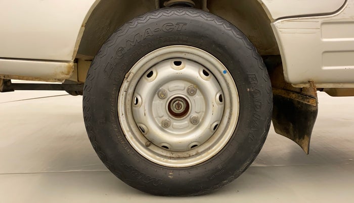 2017 Maruti OMNI E 8 STR, Petrol, Manual, 47,555 km, Left Front Wheel