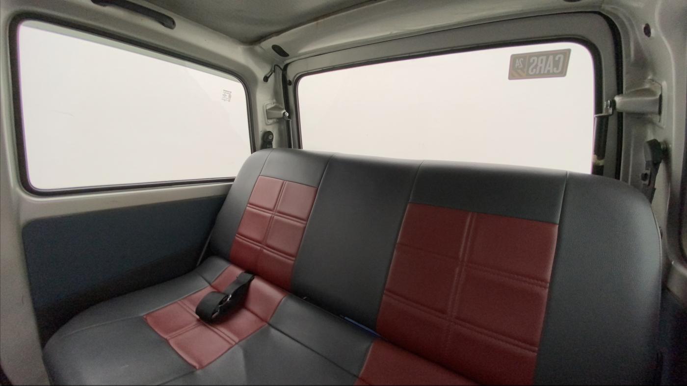 2017 Maruti OMNI E 8 STR, Petrol, Manual, 47,555 km, Third Seat Row ( optional )