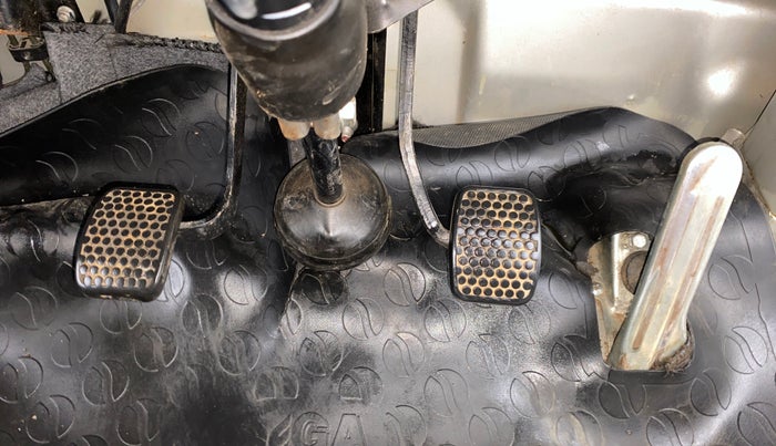 2017 Maruti OMNI E 8 STR, Petrol, Manual, 47,555 km, Pedals