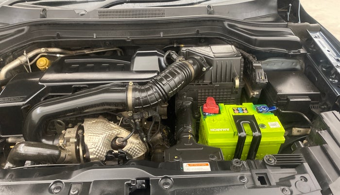 2021 Mahindra XUV300 W8 (O) 1.5 DIESEL, Diesel, Manual, 46,056 km, Engine View - Left