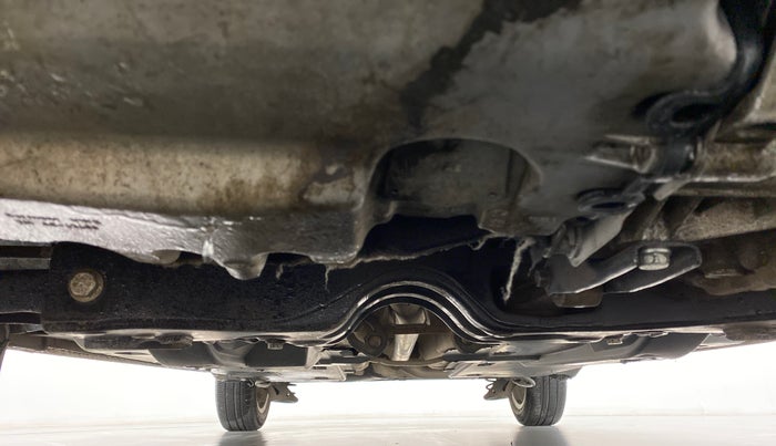 2016 Volkswagen Vento HIGHLINE TDI AT, Diesel, Automatic, 69,171 km, Front Underbody