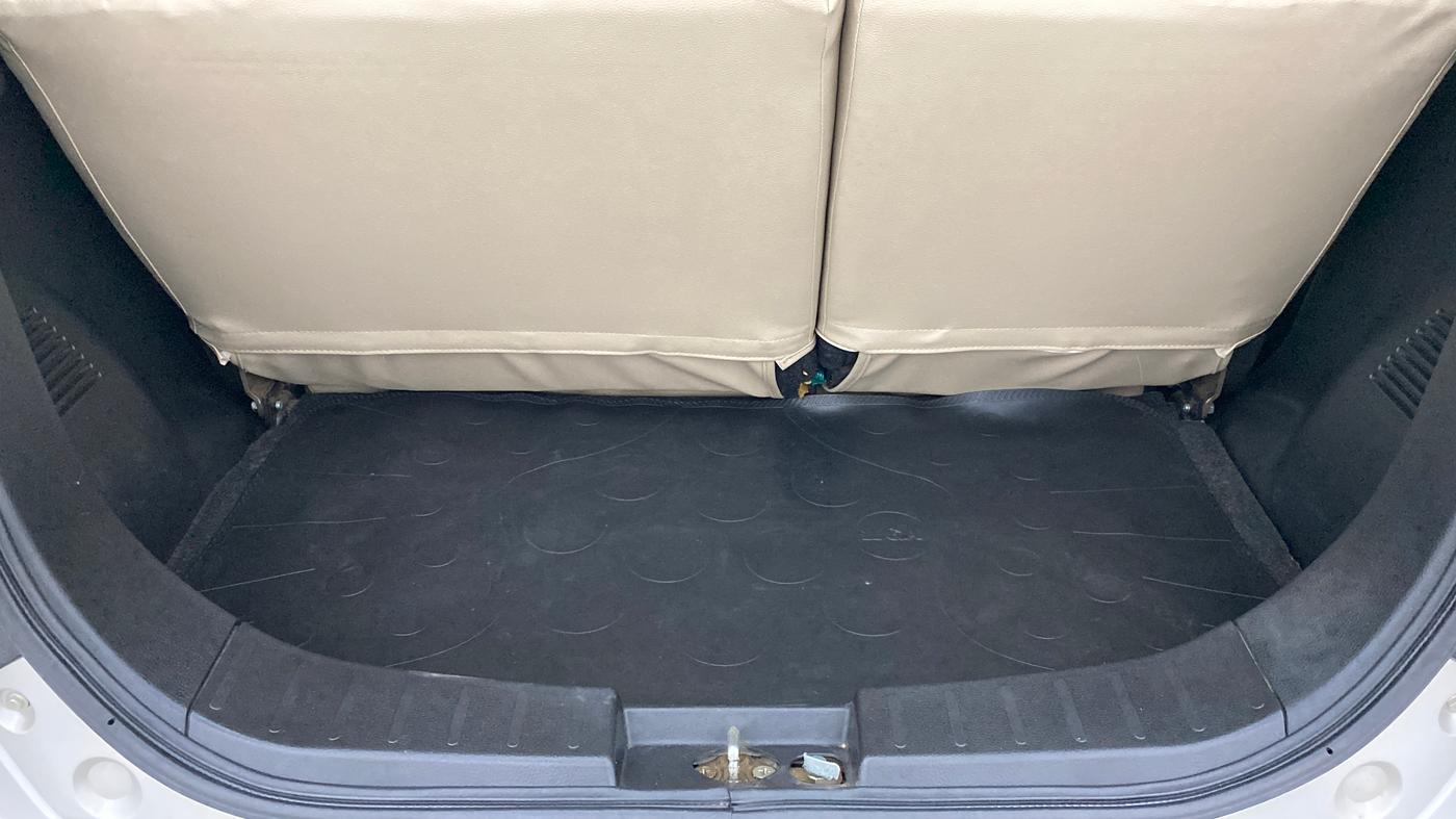 2018 Maruti Wagon R 1.0 VXI, Petrol, Manual, 39,669 km, Boot Inside