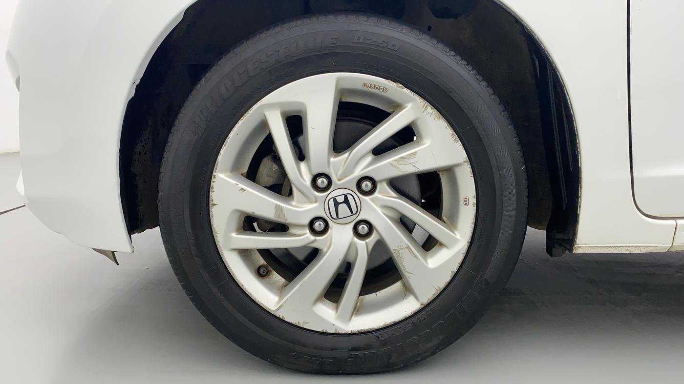 2015 Honda Jazz 1.2 V AT, Petrol, Automatic, 43,044 km, Left Front Wheel