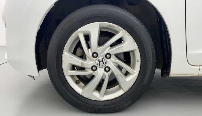 2015 Honda Jazz 1.2 V AT, Petrol, Automatic, 43,044 km, Left Front Wheel