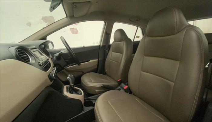 2014 Hyundai Grand i10 ASTA AT 1.2 KAPPA VTVT, Petrol, Automatic, 68,805 km, Right Side Front Door Cabin