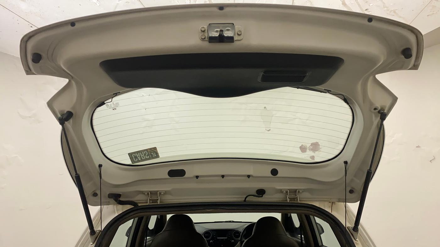 2014 Hyundai Grand i10 ASTA AT 1.2 KAPPA VTVT, Petrol, Automatic, 68,805 km, Boot Door Open