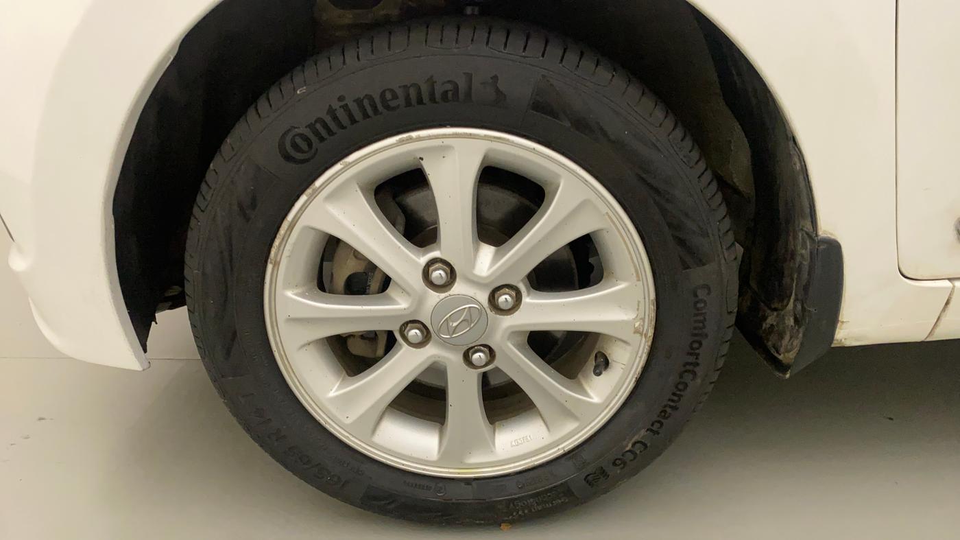 2014 Hyundai Grand i10 ASTA AT 1.2 KAPPA VTVT, Petrol, Automatic, 68,805 km, Left Front Wheel