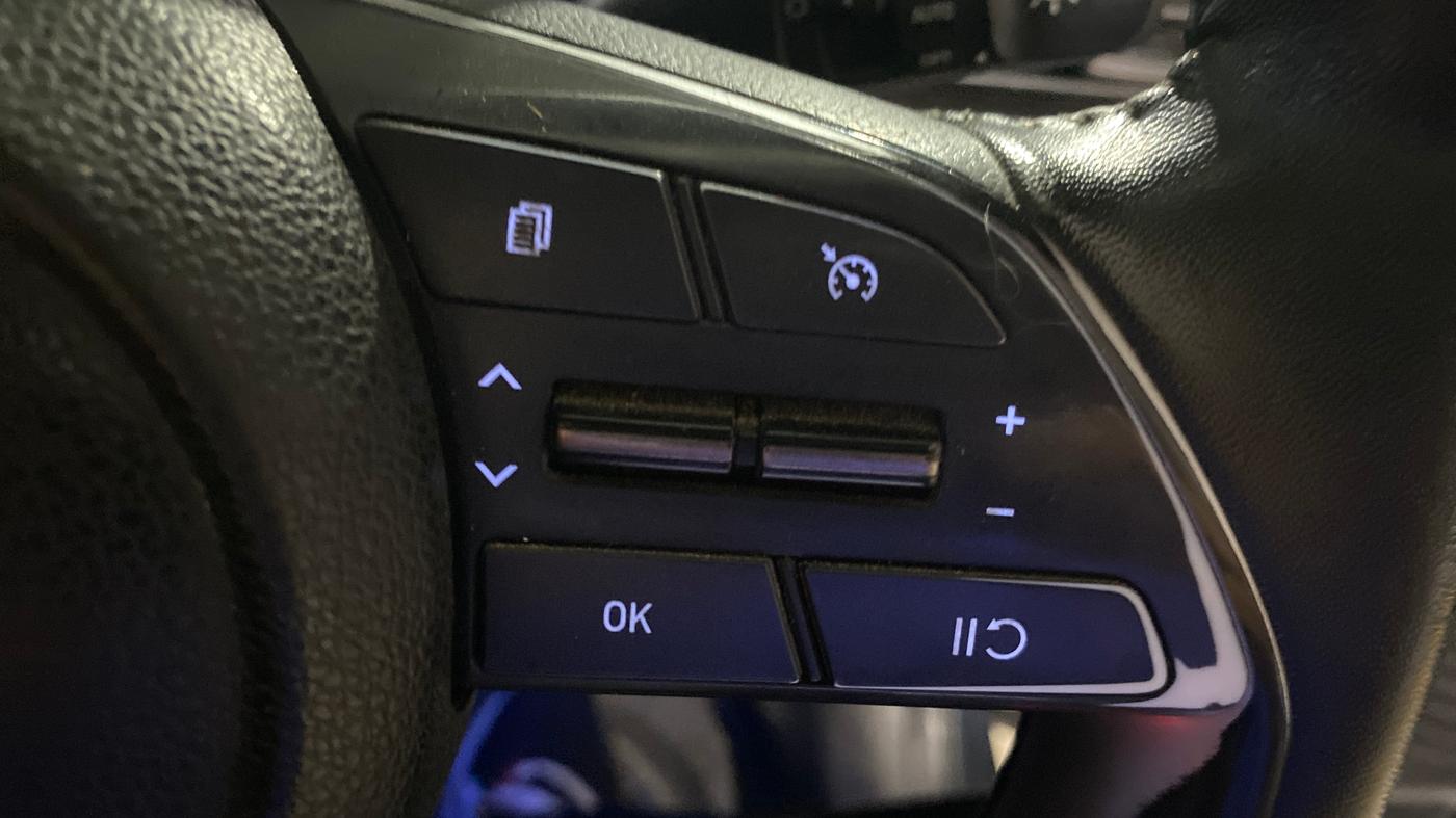 2023 Hyundai NEW I20 ASTA (O) 1.2 AT, Petrol, Automatic, 30,464 km, Adaptive Cruise Control