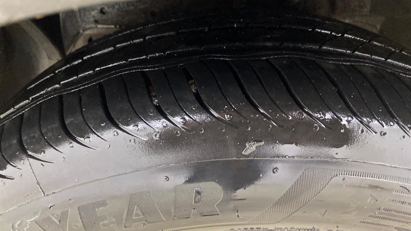 2019 Ford FREESTYLE TITANIUM PLUS 1.2 PETROL, Petrol, Manual, 58,390 km, Left Front Tyre Tread