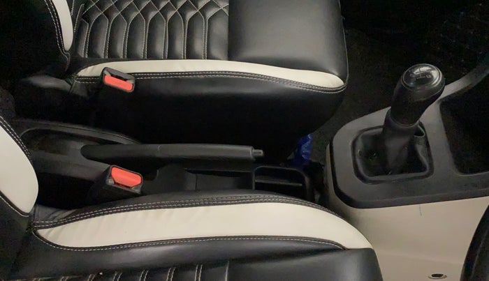 2022 Maruti New Wagon-R LXI CNG 1.0, CNG, Manual, 33,234 km, Gear Lever