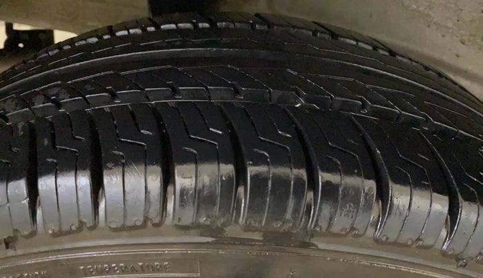 2022 Maruti New Wagon-R LXI CNG 1.0, CNG, Manual, 33,234 km, Right Rear Tyre Tread