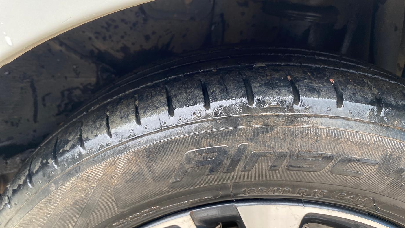 2020 Tata Tiago XZ PLUS DUAL TONE PETROL, Petrol, Manual, 77,631 km, Left Rear Tyre Tread